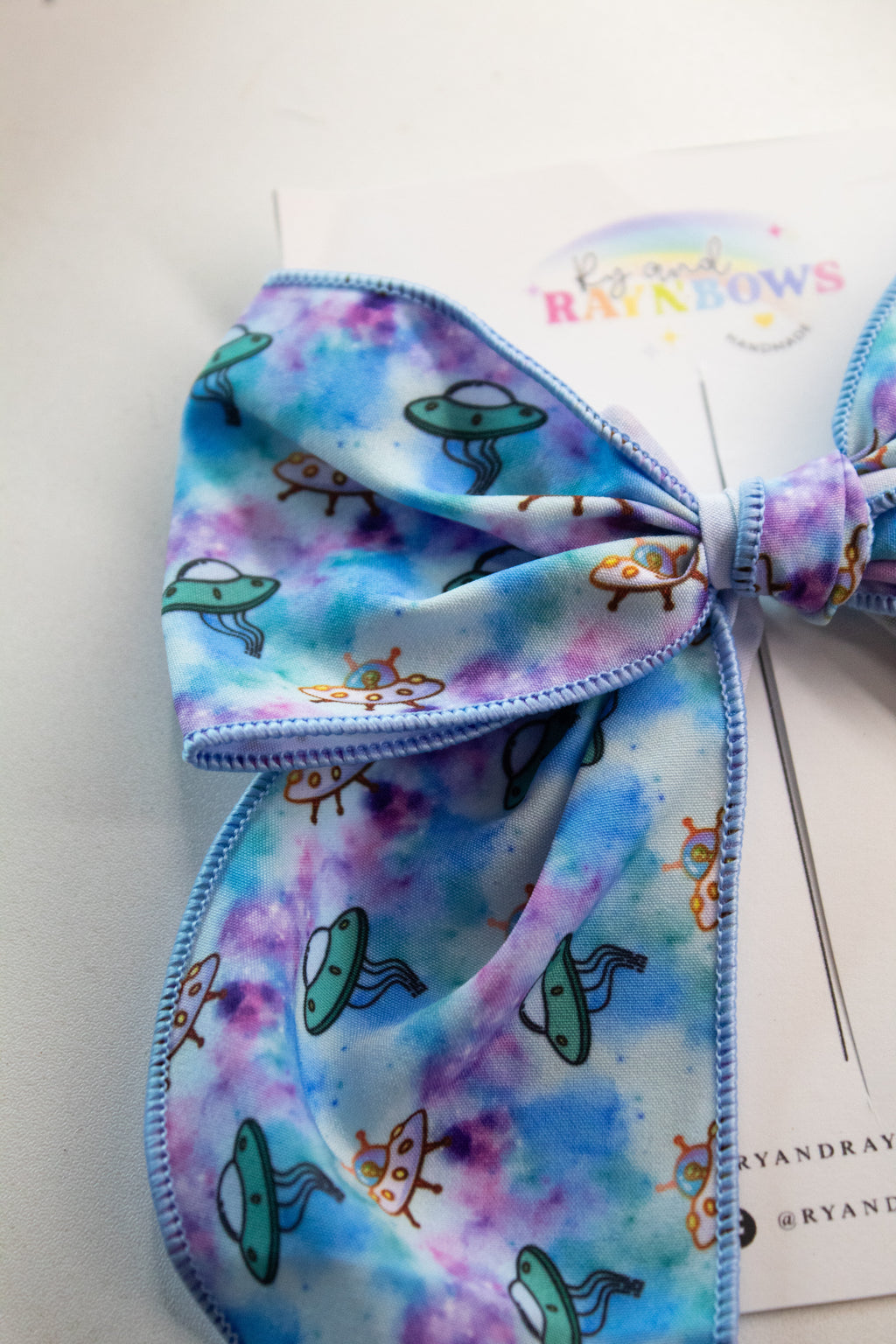 Tie Dye Alien Bow 5.5”