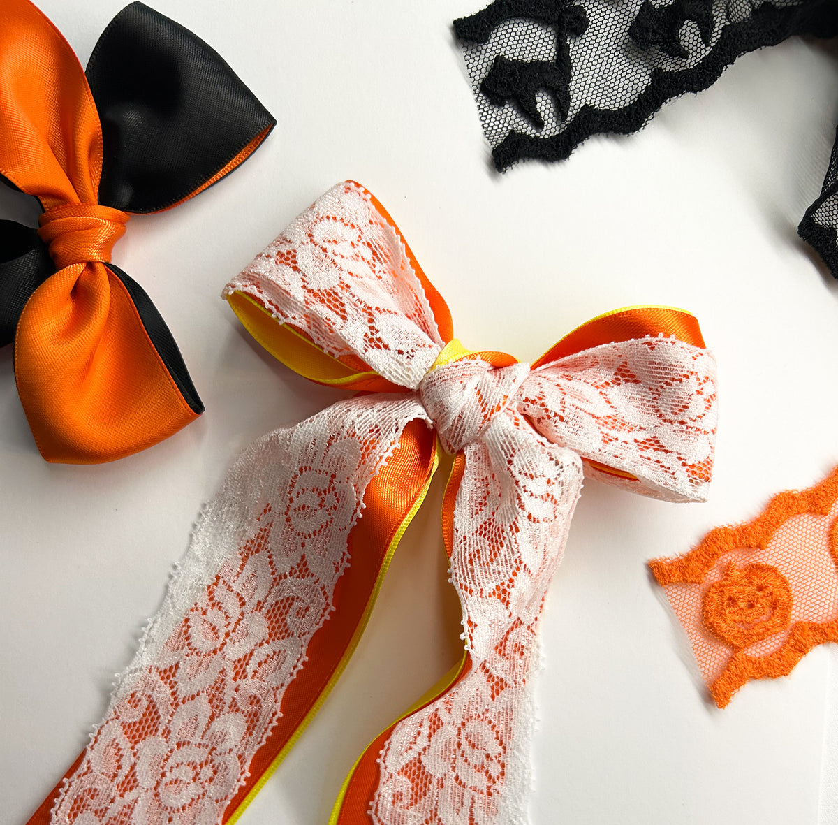 Candy Corn Cutie Bow