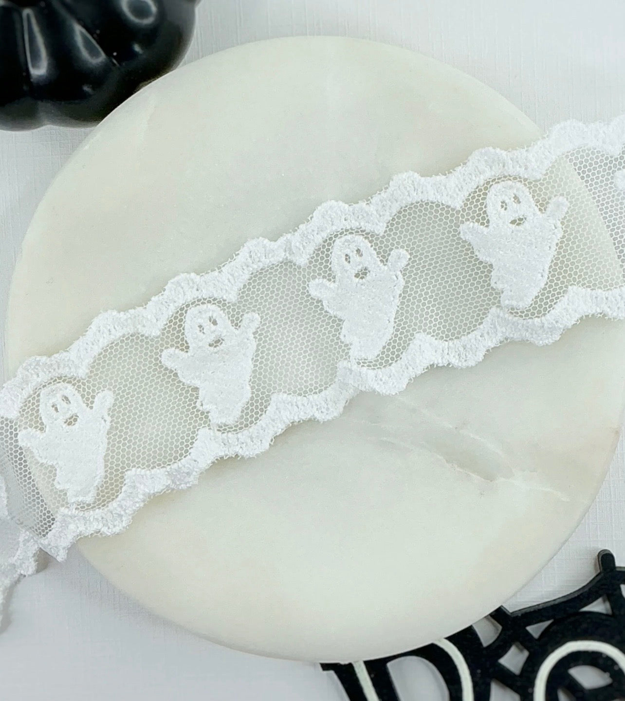 Not to Spooky Lace Bows