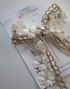 Floral delicate Lace Bow