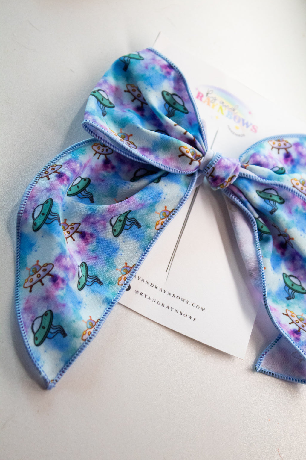 Tie Dye Alien Bow 5.5”