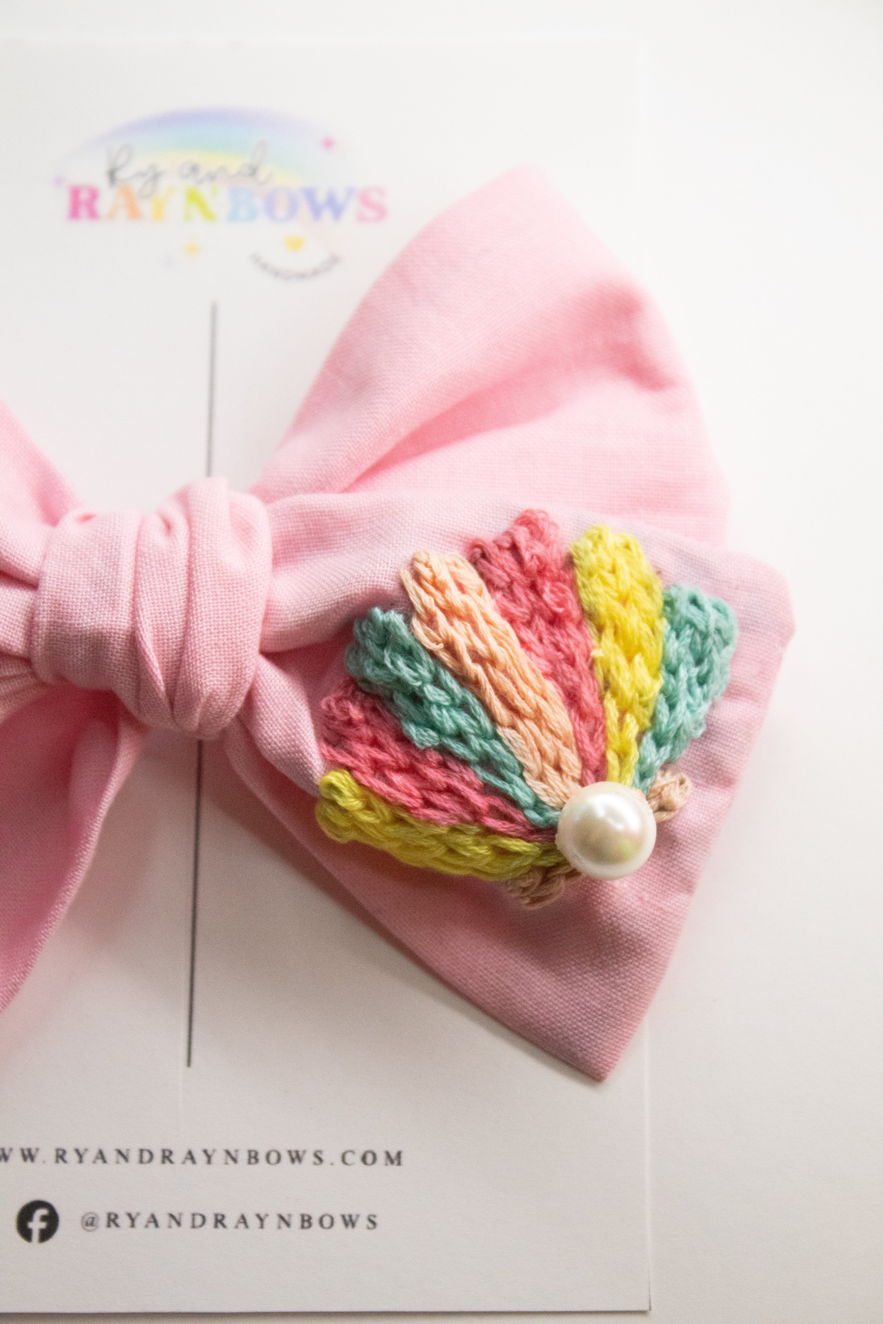 5” Sea Shell Embroidered Bow